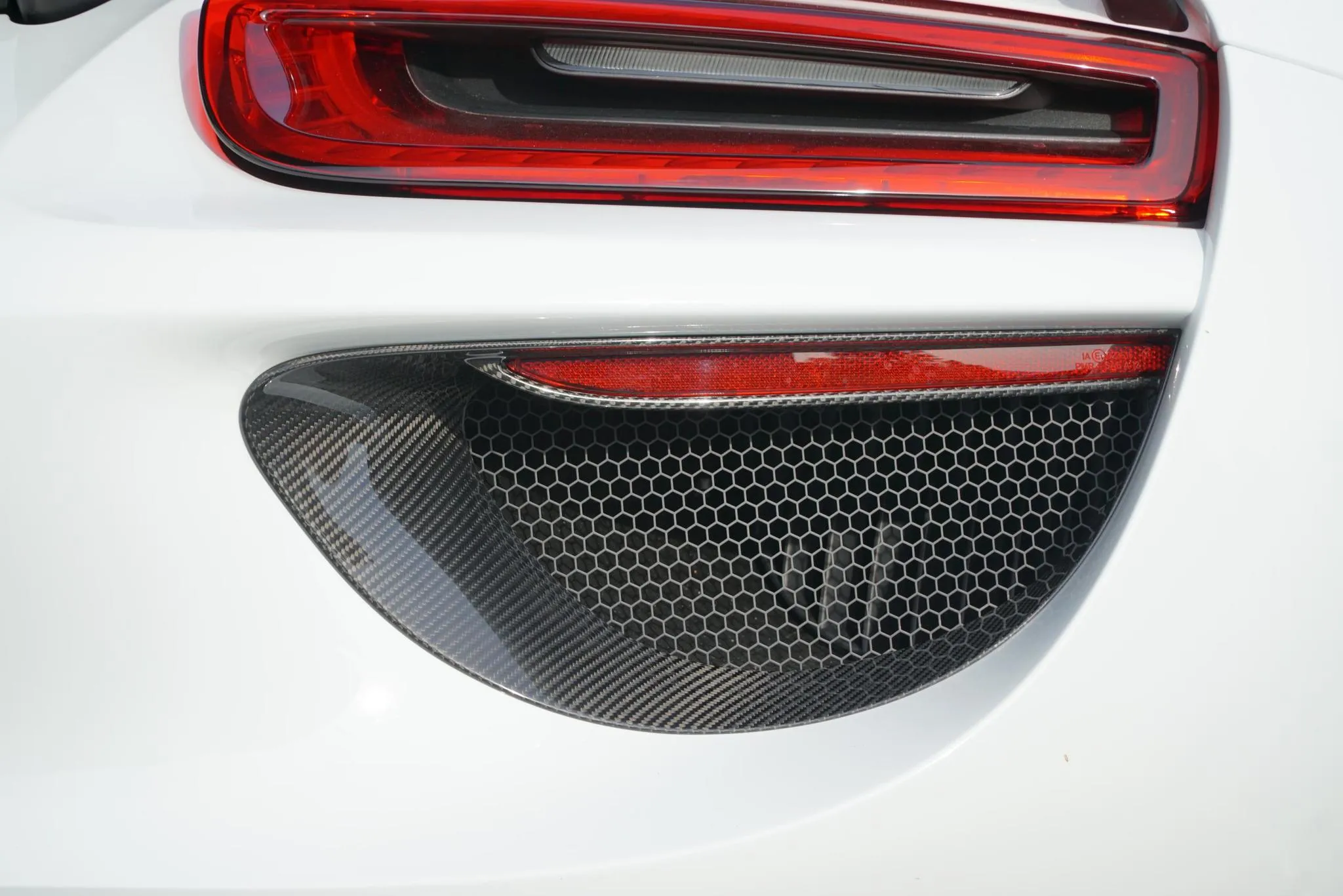 Mansory body kit for Porsche 918  new style