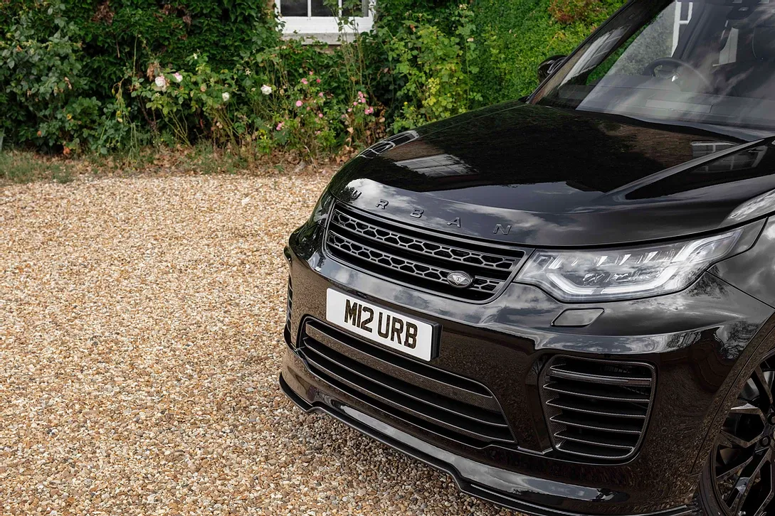 Urban  body kit for Land Rover Discovery 5 carbon fiber