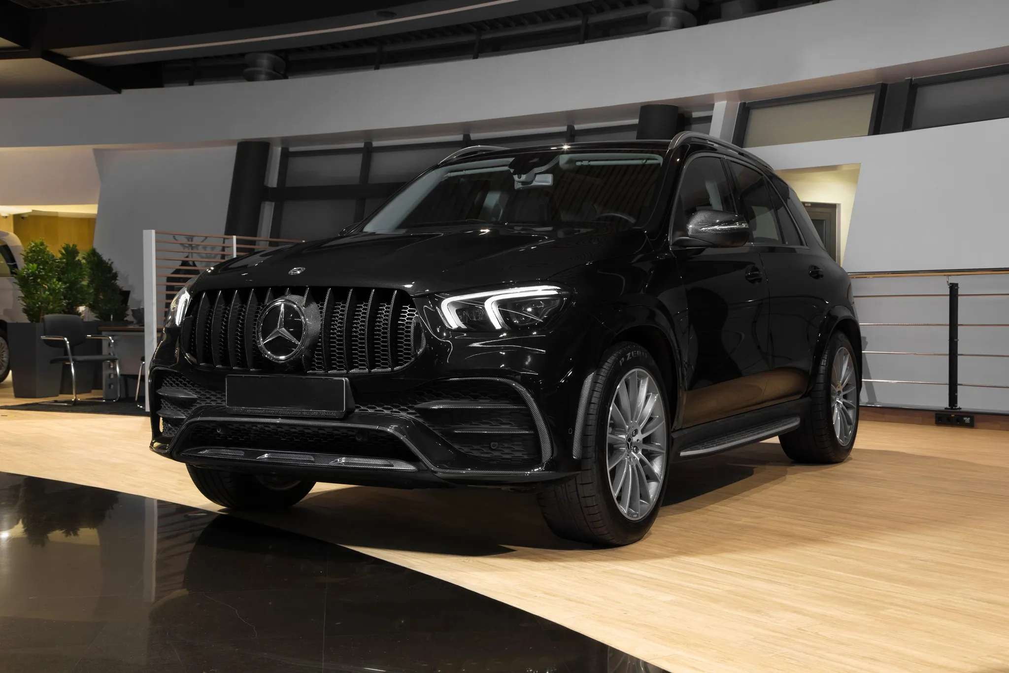 Check price and buy Carbon Fiber Body kit set for Mercedes-Benz  GLE V167