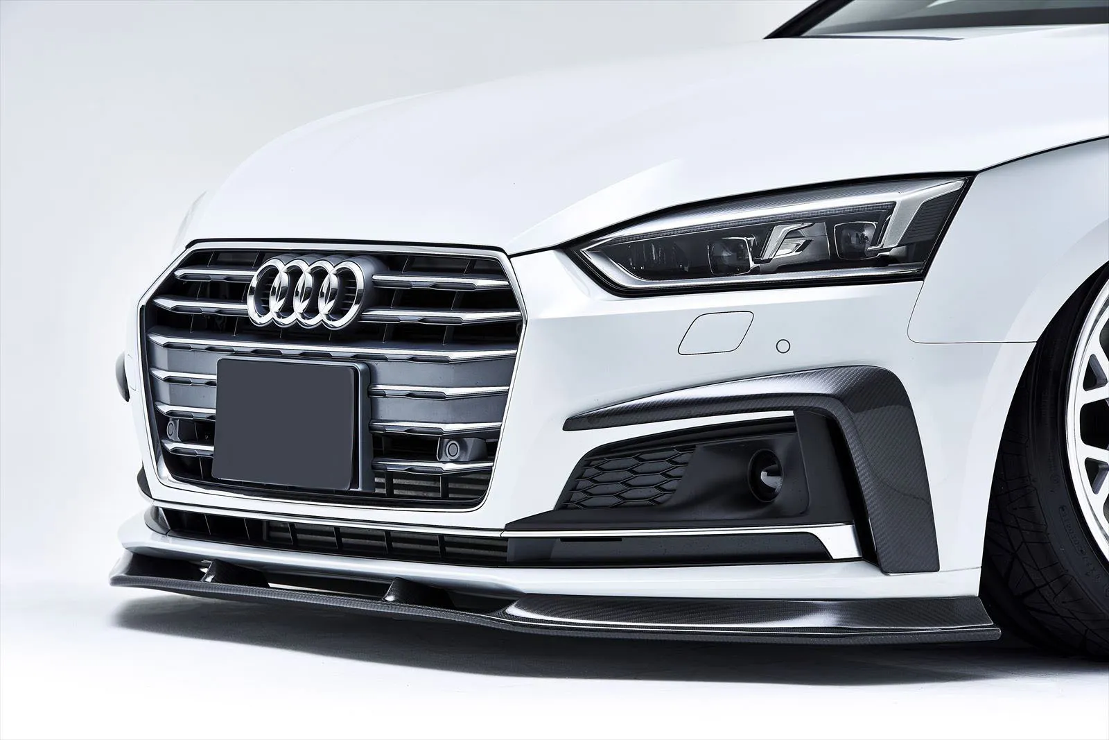 NEWING Bodi Kit for Audi S5 / A5 S-Line Sportback new style
