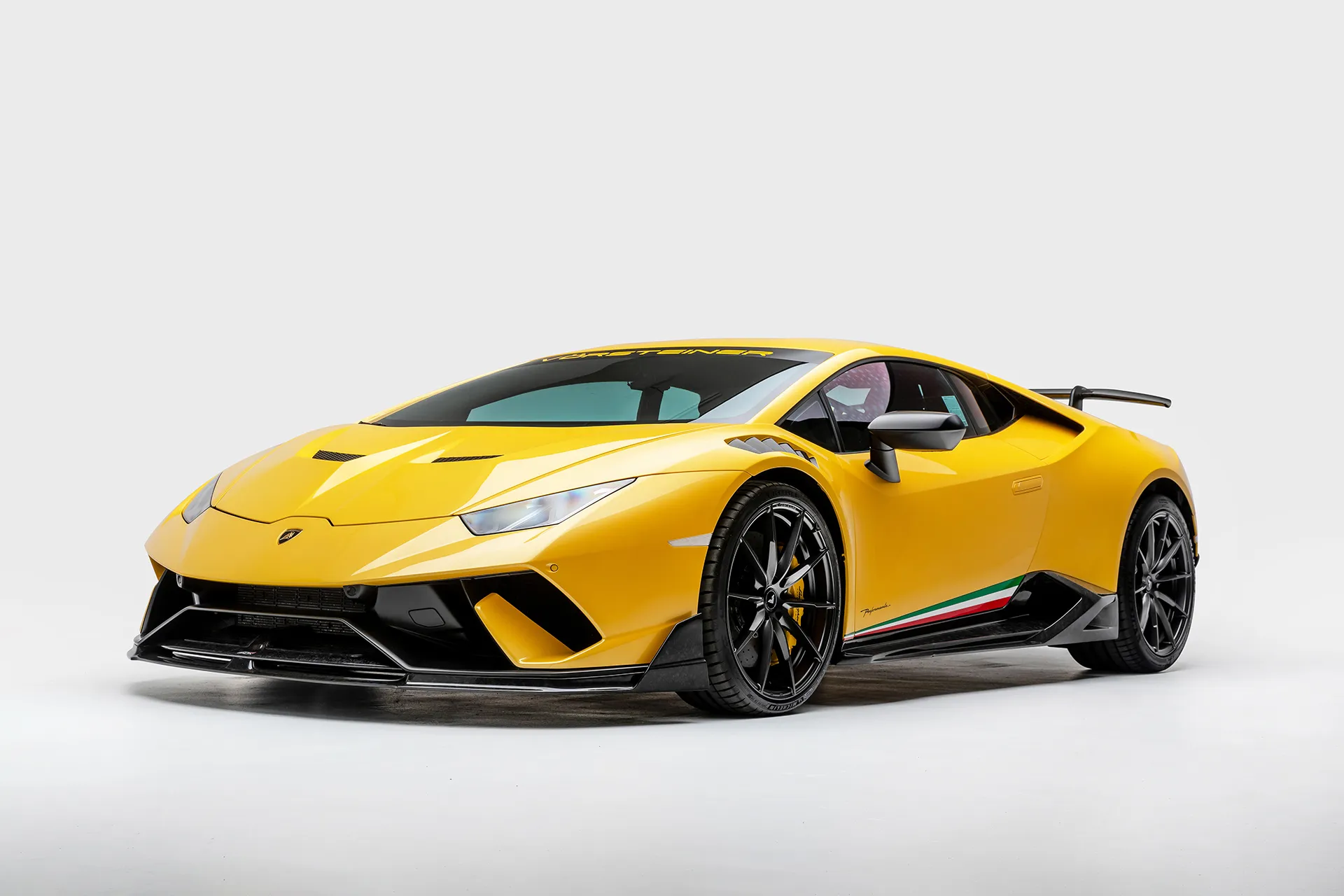 Vorsteiner Nero body kit for Lamborghini Huracan Vincenzo new model