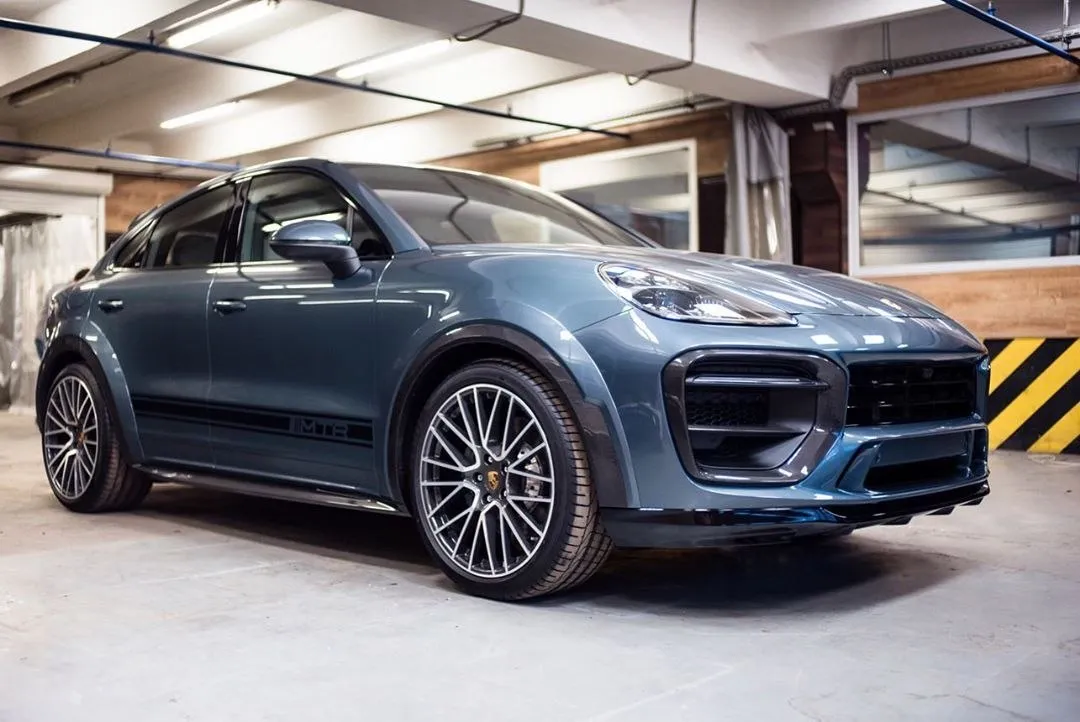 Check price and buy MTR Design Wide Body Carbon Fiber kit for Porsche Cayenne Coupe