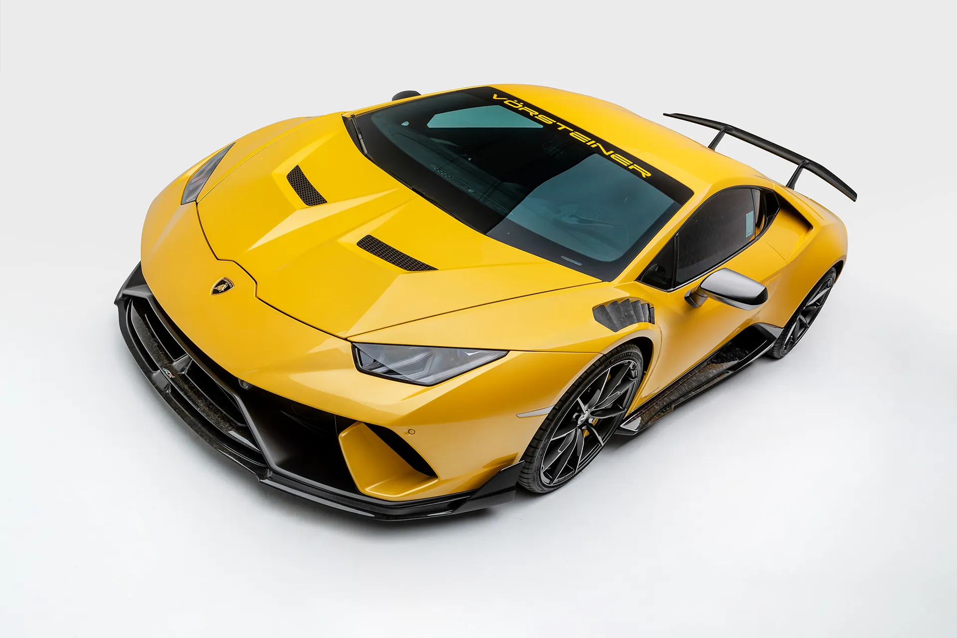 Vorsteiner Nero body kit for Lamborghini Huracan Vincenzo carbon fiber