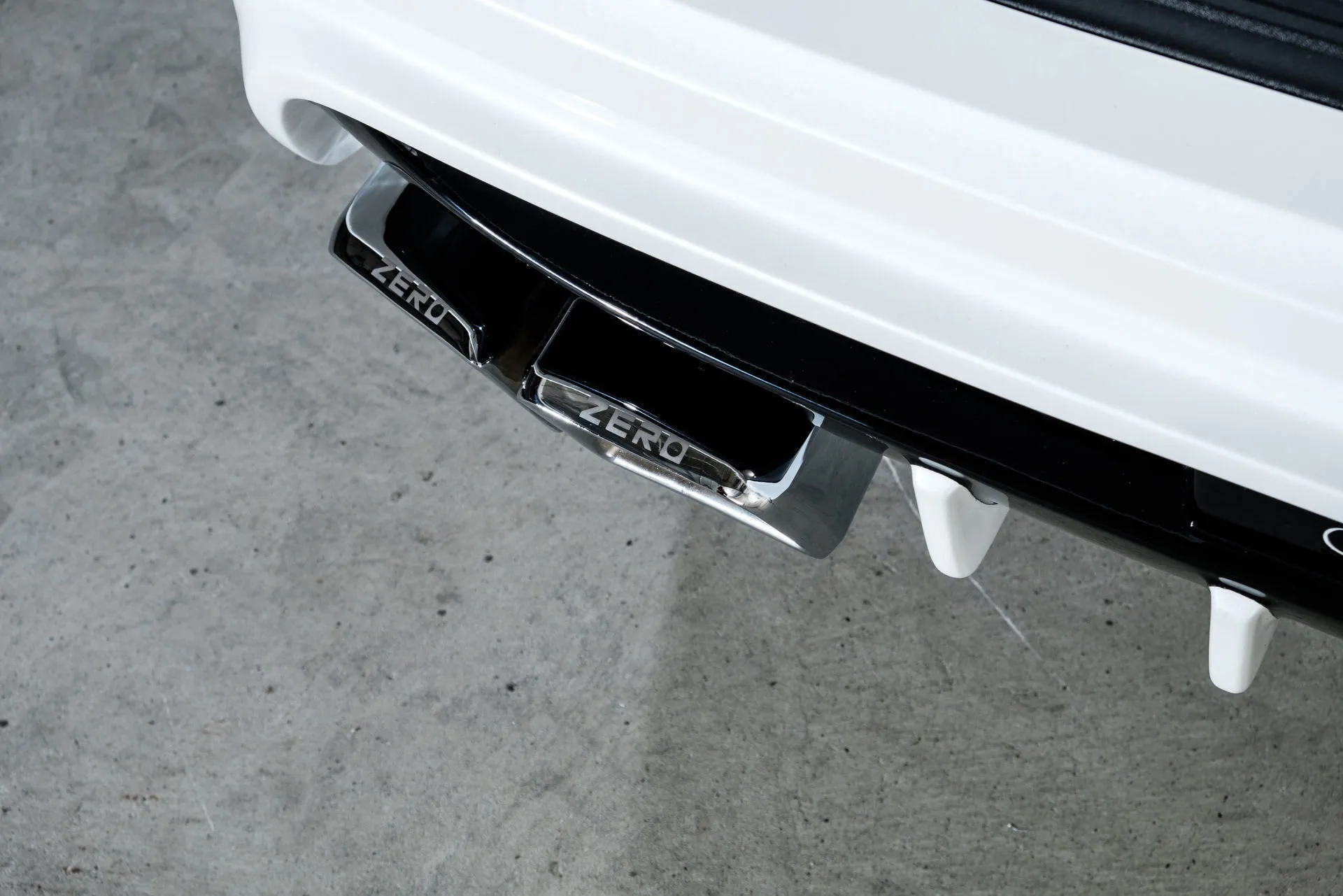 Zero Design body kit for LEXUS LX570 new design