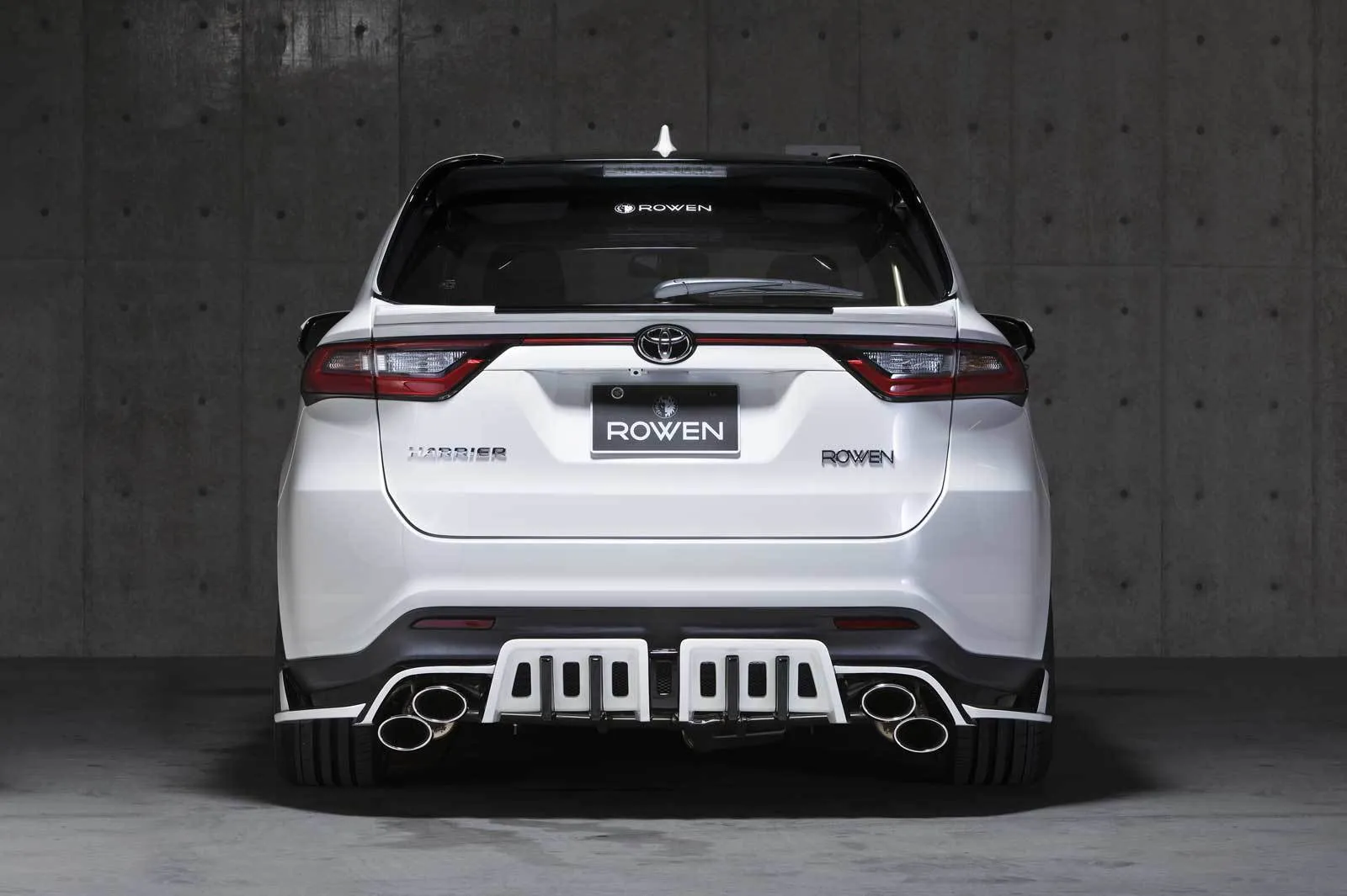 Rowen body kit for Toyota 60 HARRIER Late Model carbon