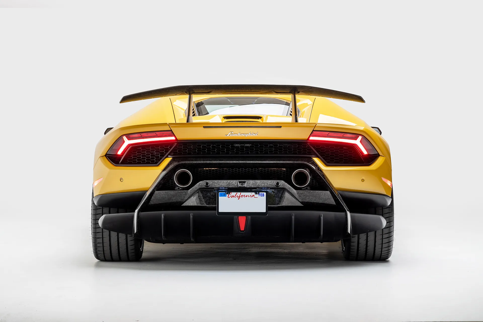 Vorsteiner Nero body kit for Lamborghini Huracan Vincenzo new style