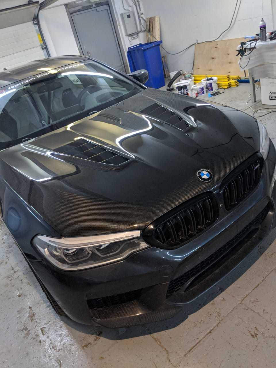 Carbon hood with gills for BMW 5 G30 NEW MODEL