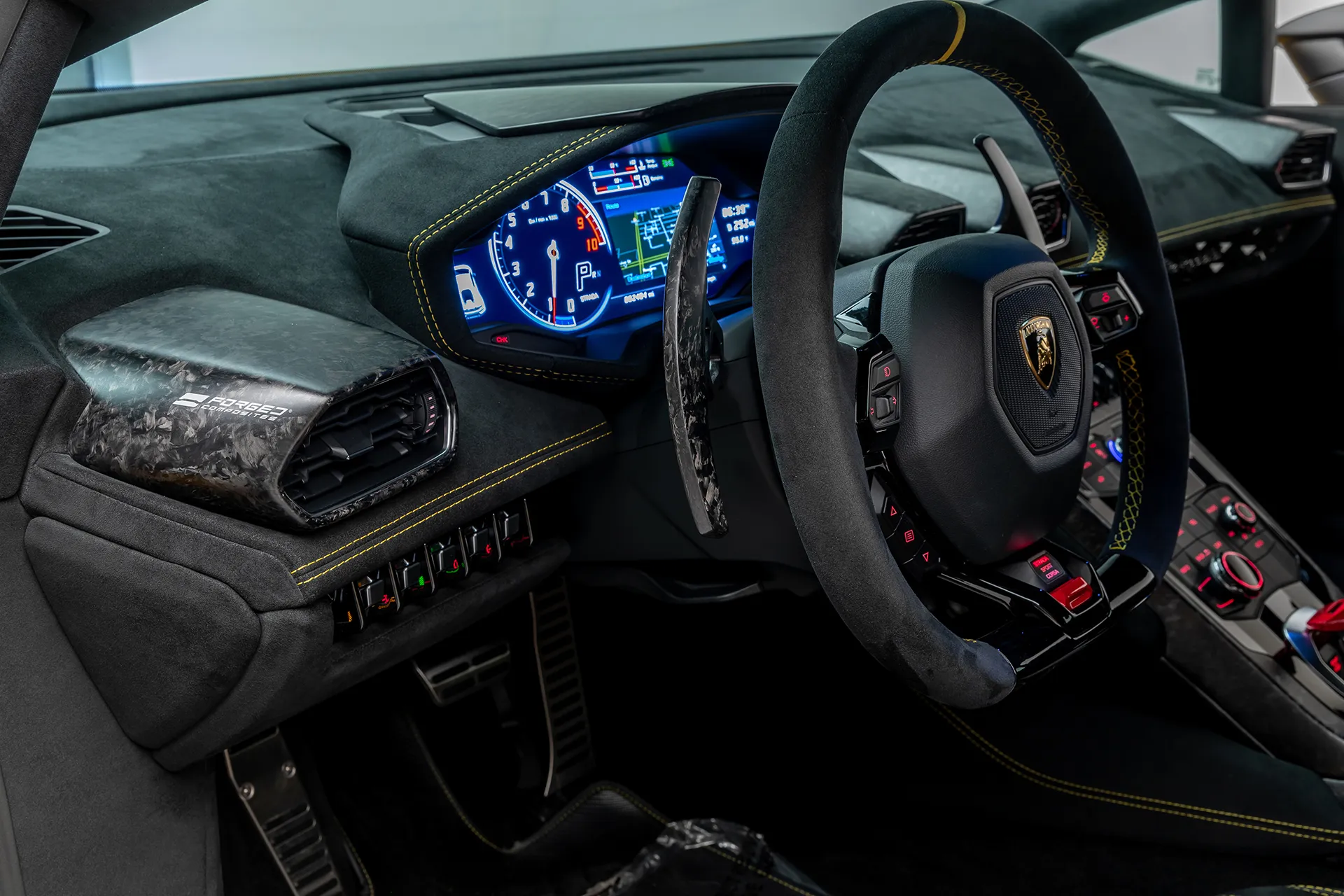 Vorsteiner Nero body kit for Lamborghini Huracan Vincenzo new model