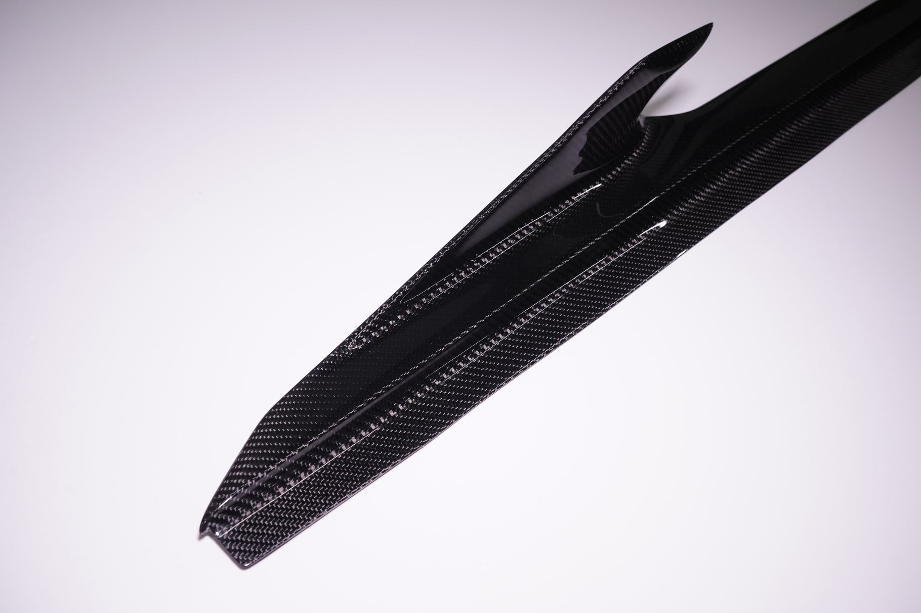 Hodoor Performance Сarbon fiber side skirts for BMW 8