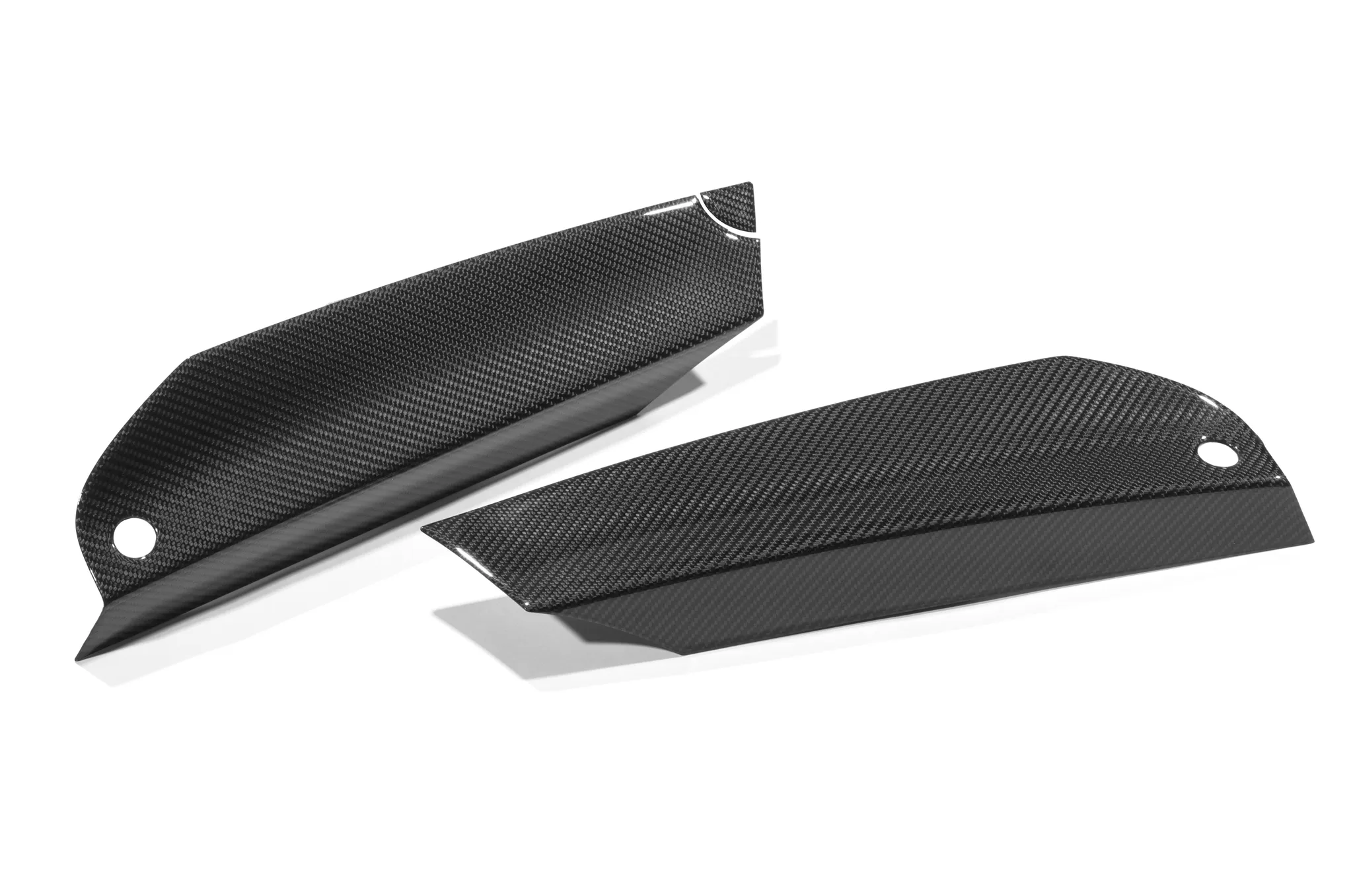 Sterckenn Carbon Fiber bumper inserts for BMW M5 F90 new style
