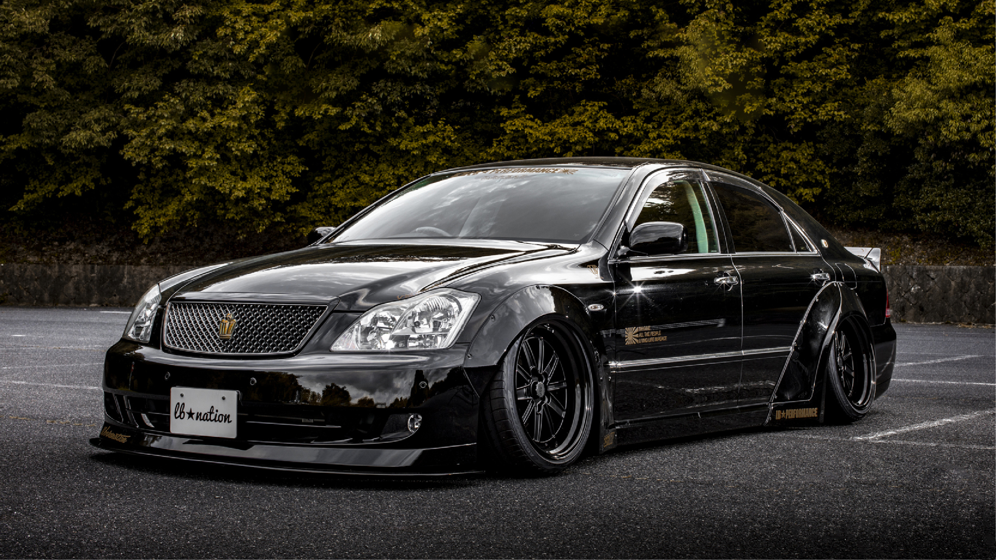 Liberty Walk nation body kit for Toyota Crown new model