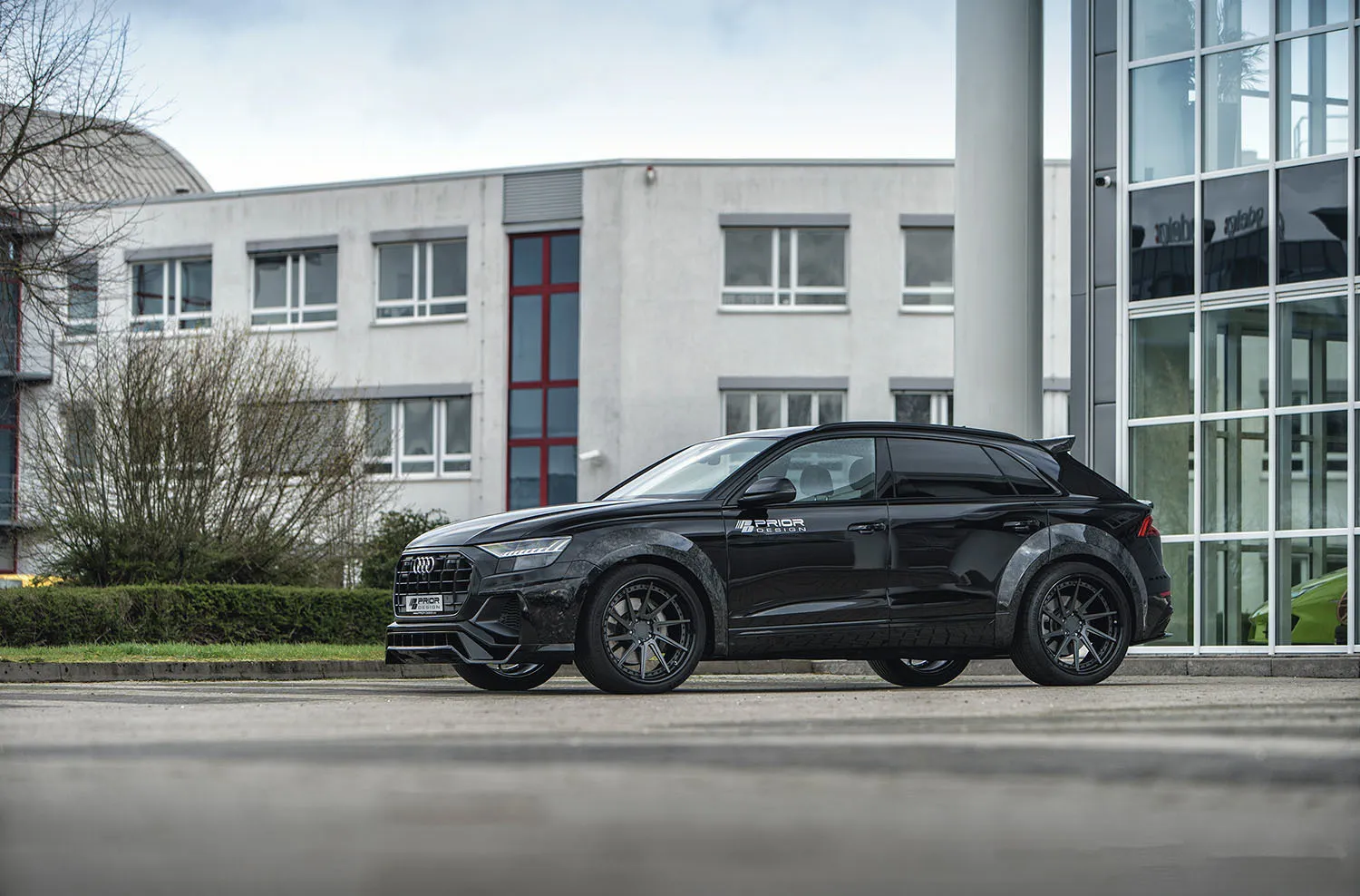 Check our price and buy Prior Design PDQ8XL body kit for Audi Q8!