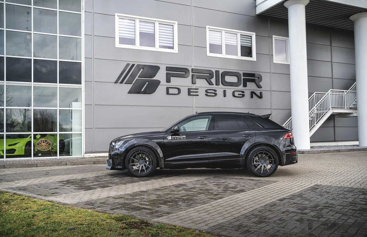Check our price and buy Prior Design PDQ8XL body kit for Audi Q8!