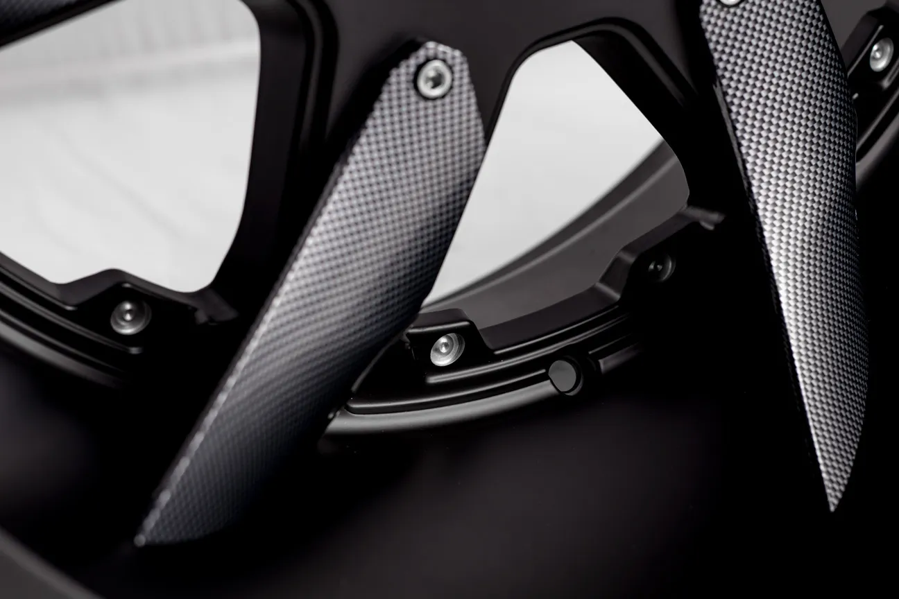 Grid Off-Road GD 01 light alloy wheels