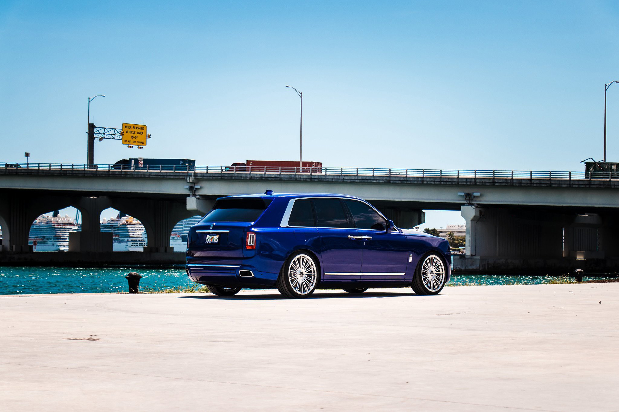 ROLLS ROYCE CULLINAN   VELOS CRS15 1 PC FORGED WHEELS