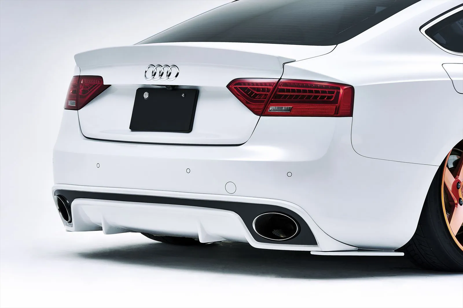 NEWING Bodi Kit for Audi A5 Sportback new model