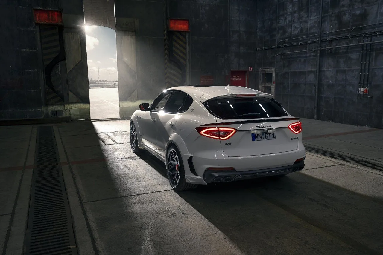 Novitec body kit for MASERATI LEVANTE ESTESO V2 carbon fiber
