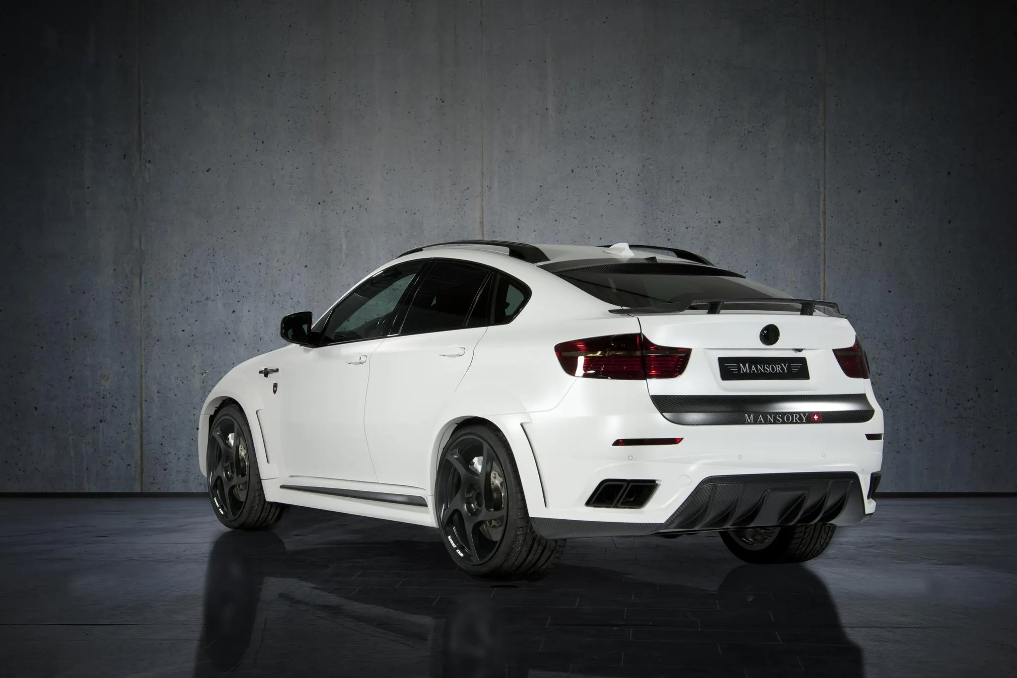 Mansory body kit for BMW X6 carbon