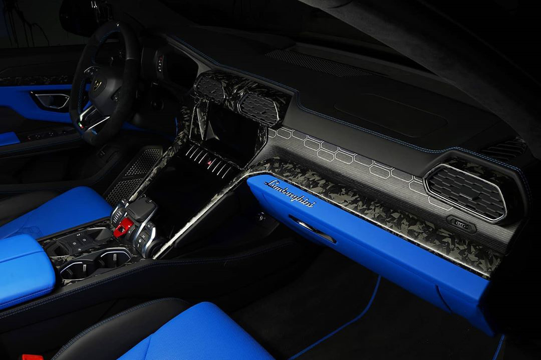 Hodoor Performance Carbon fiber interior set for Lamborghini Urus latest model