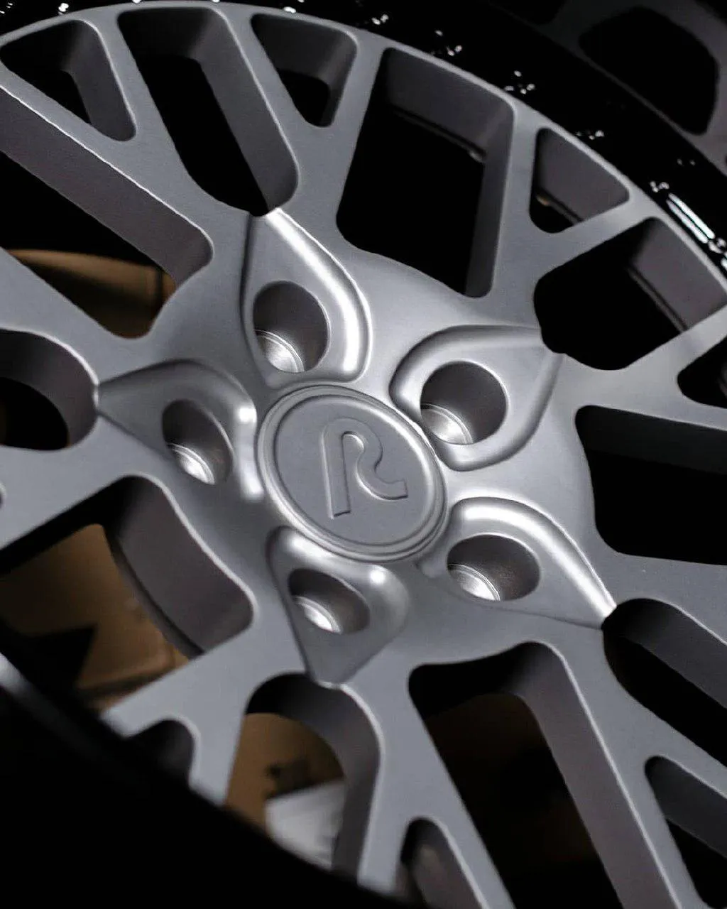 Revolve forged wheels SUBJECT No. 36