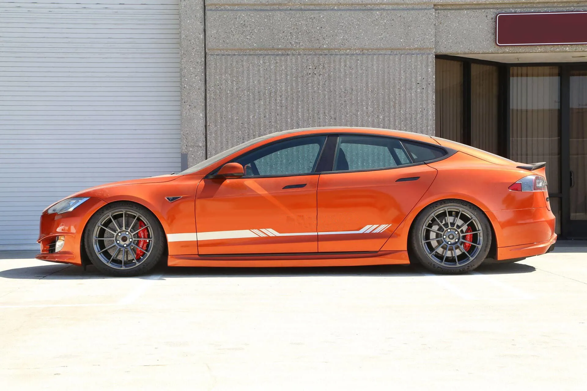 Unplugged Performance Side Skirt Set for Tesla Model S new model