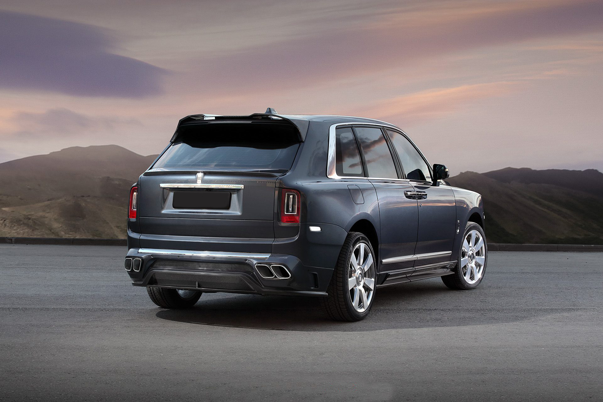 Hodoor Performance Carbon fiber Roof Spoiler – Exposed for Rolls Royce