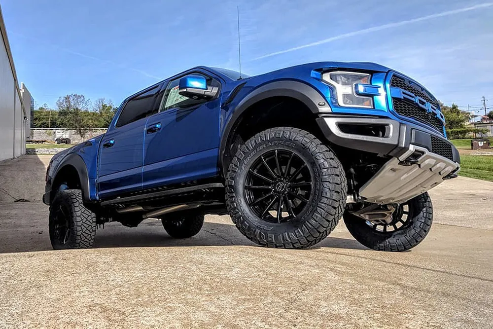 Black Rhino Rotorua light alloy wheels