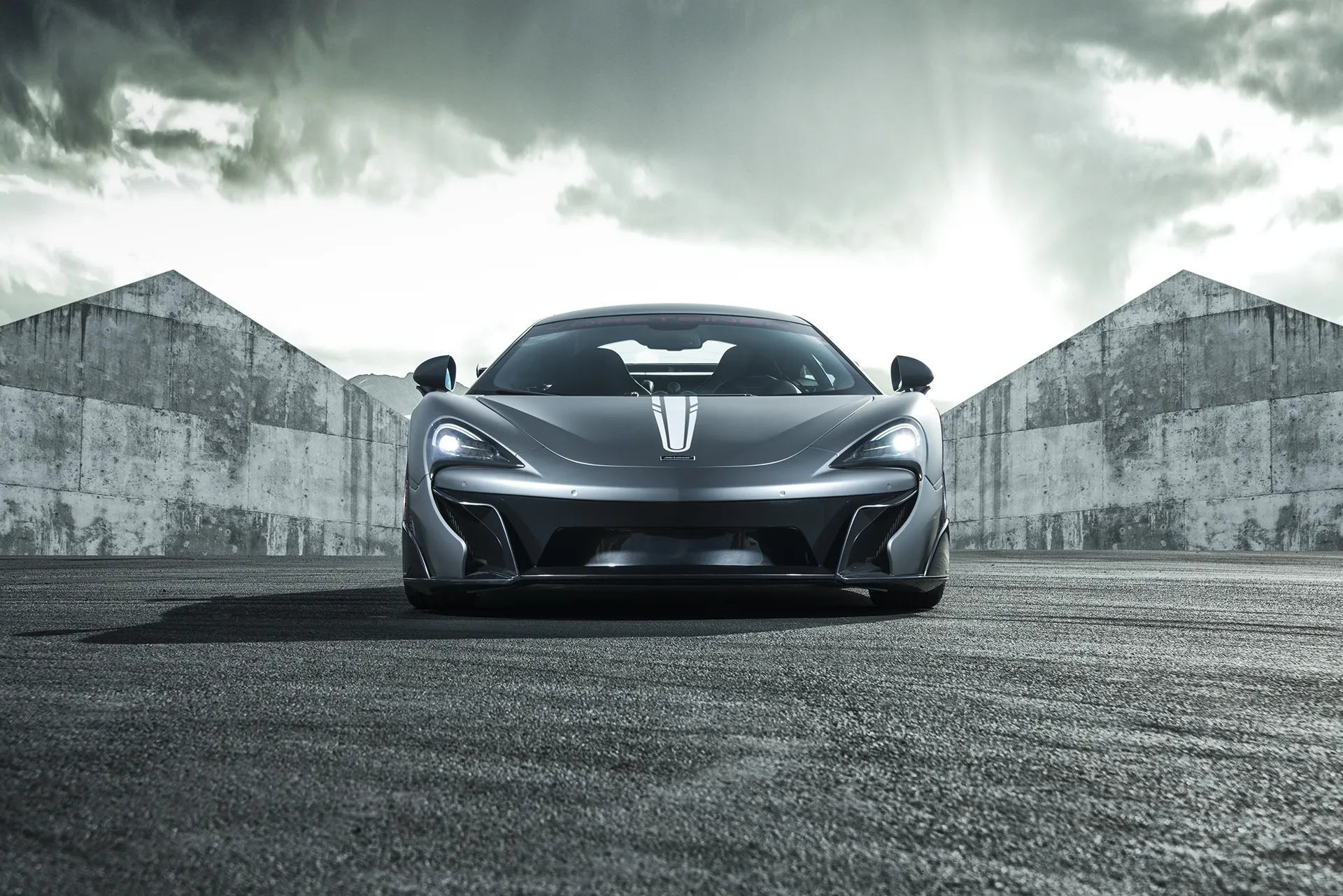 Vorsteiner Nero body kit for McLaren 570S new style