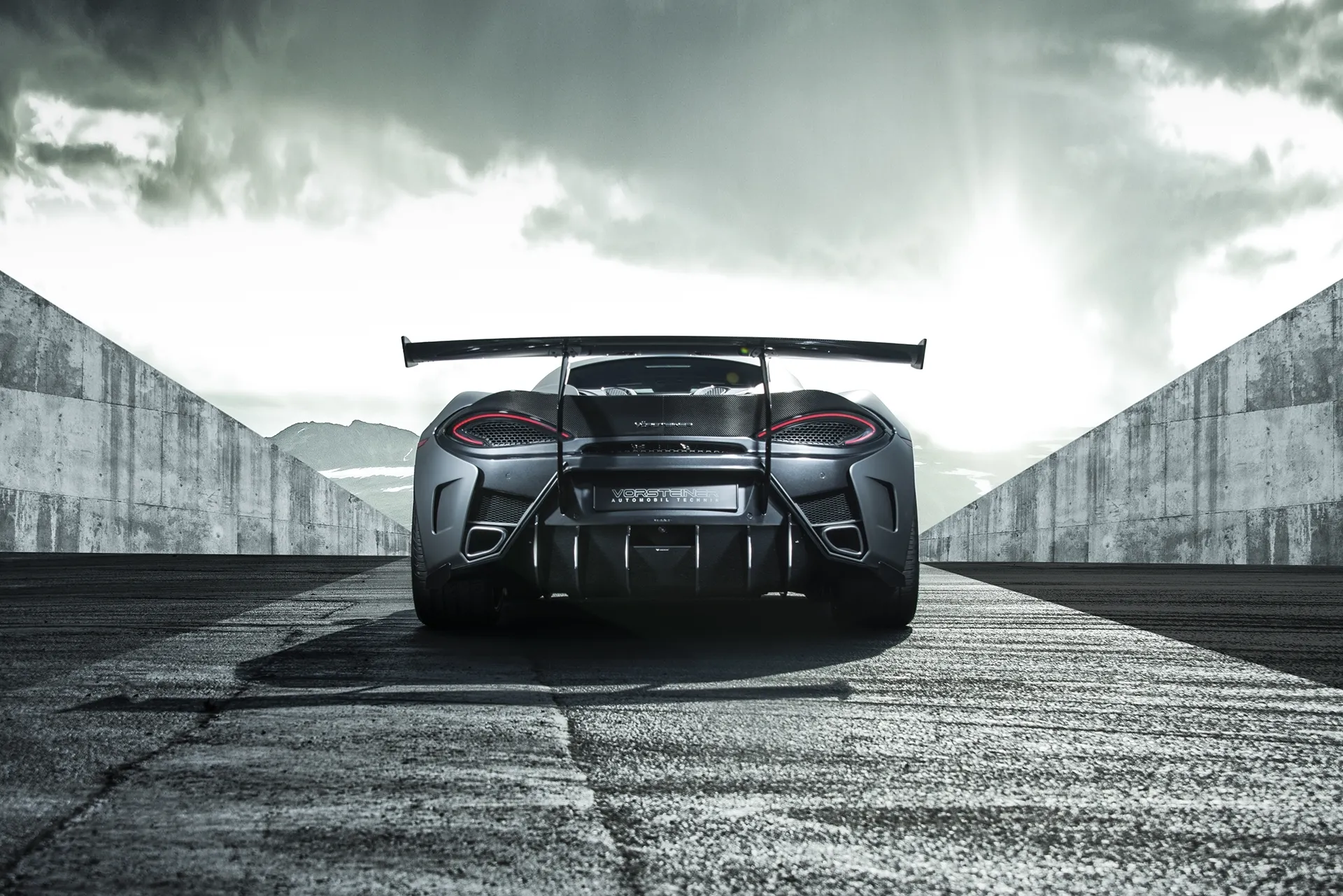 Vorsteiner Nero body kit for McLaren 570S latest model
