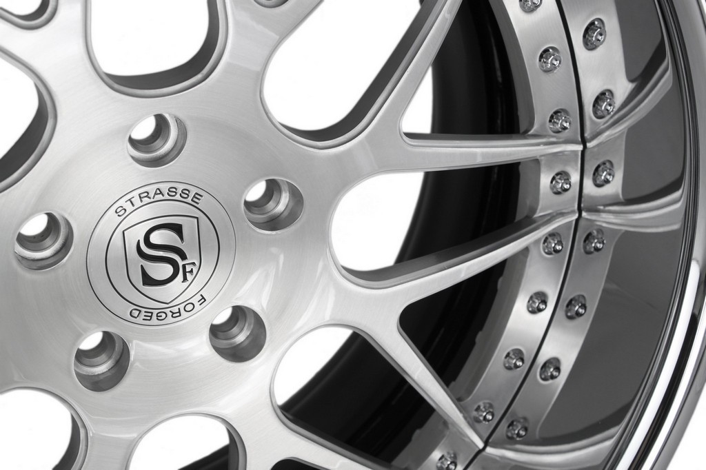 Strasse SV8 SIGNATURE 3 Piece Forged Wheels
