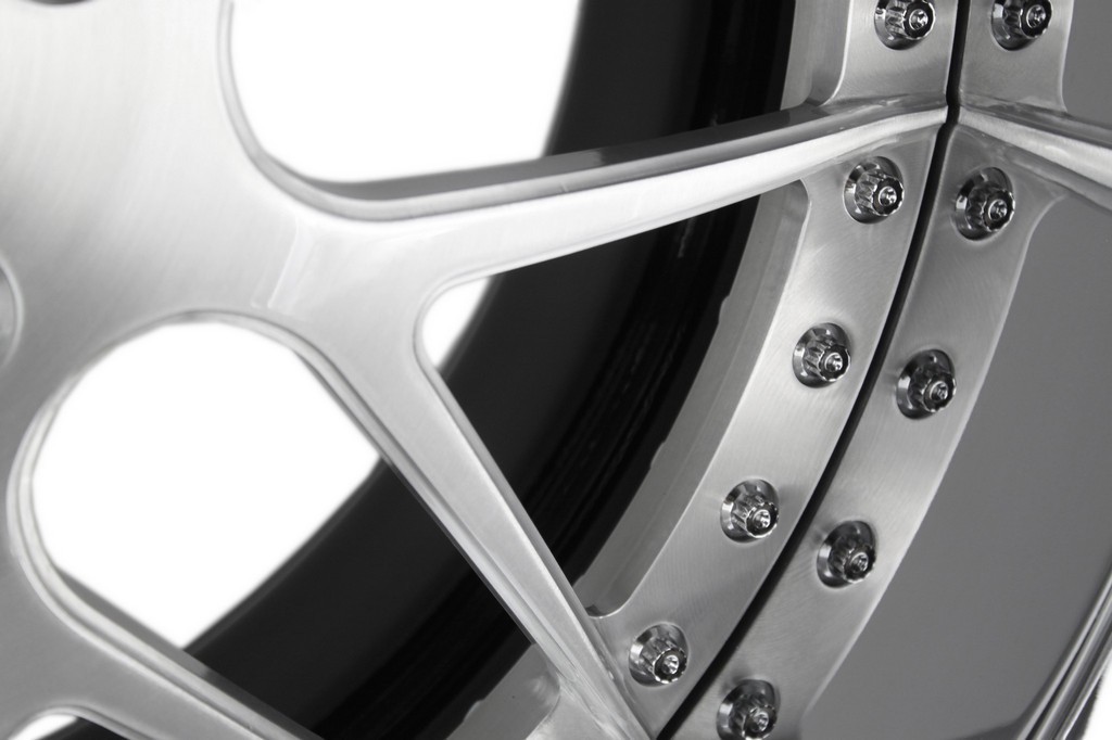 Strasse SV8 SIGNATURE 3 Piece Forged Wheels