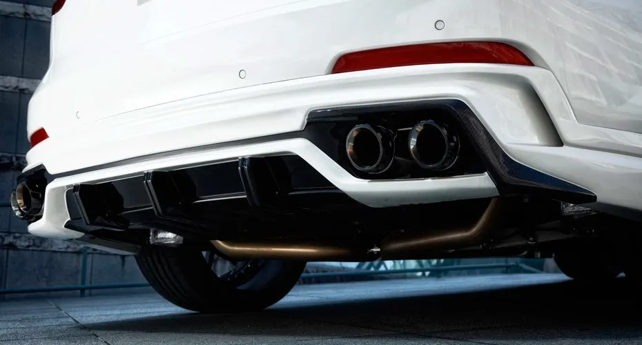 images-products-1-5219-232993891-bodykit-3.jpg
