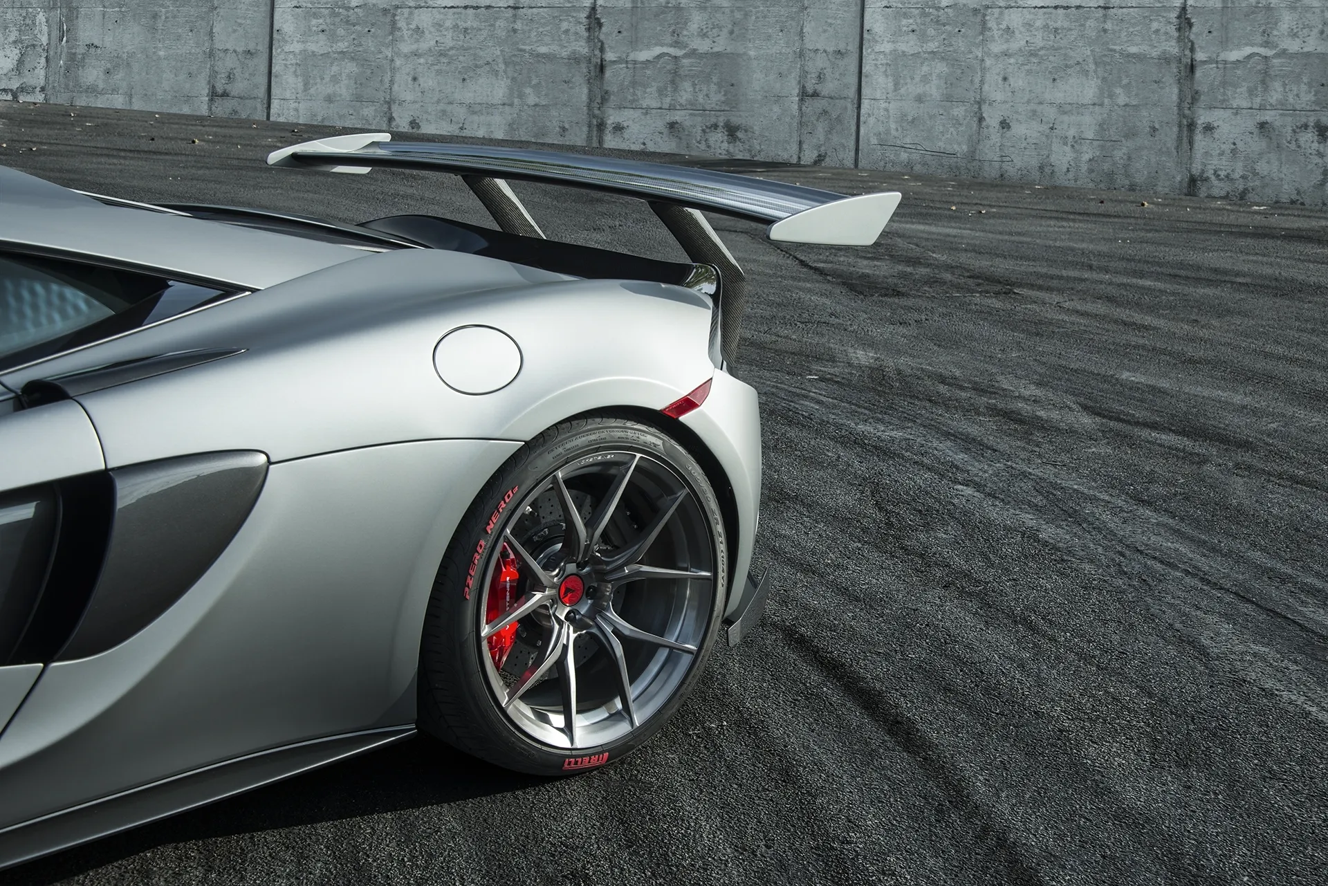 Vorsteiner Nero body kit for McLaren 570S carbon fiber