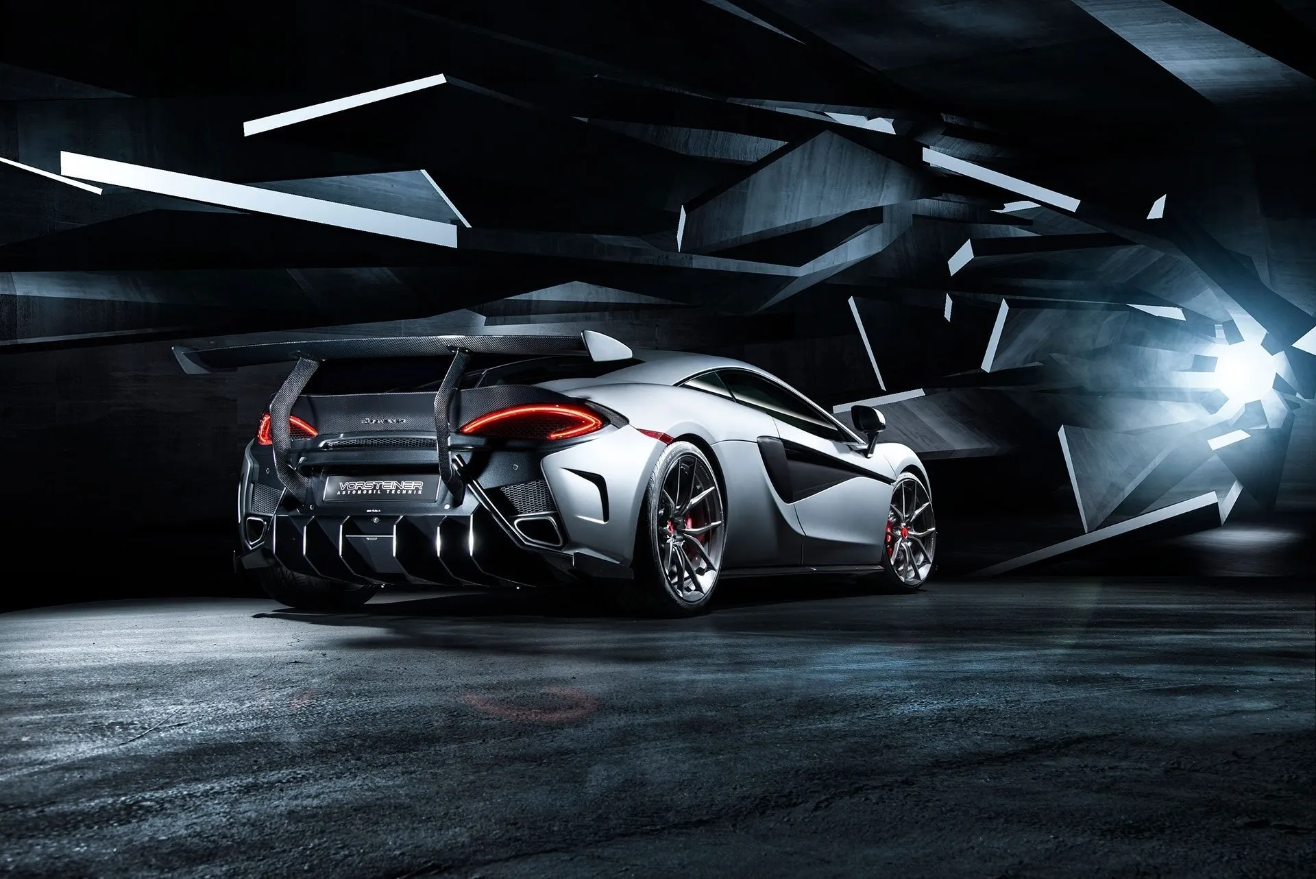 Vorsteiner Nero body kit for McLaren 570S latest model