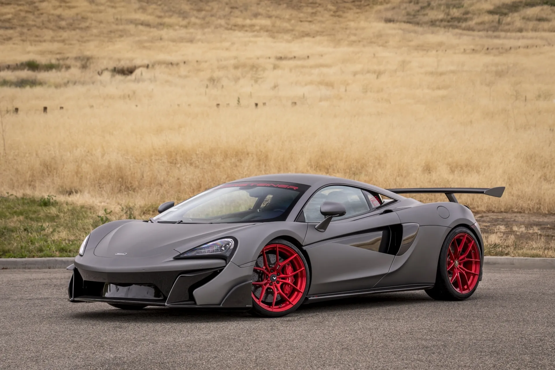 Vorsteiner Nero body kit for McLaren 570S carbon fiber