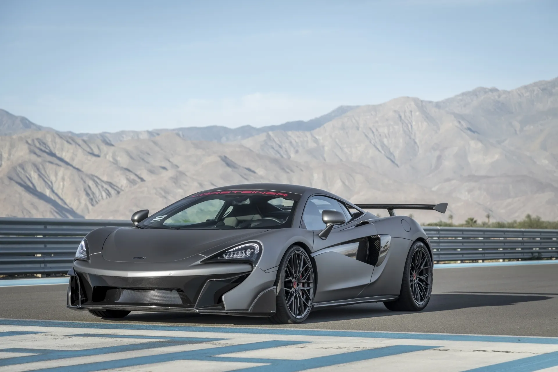 Vorsteiner Nero body kit for McLaren 570S carbon fiber