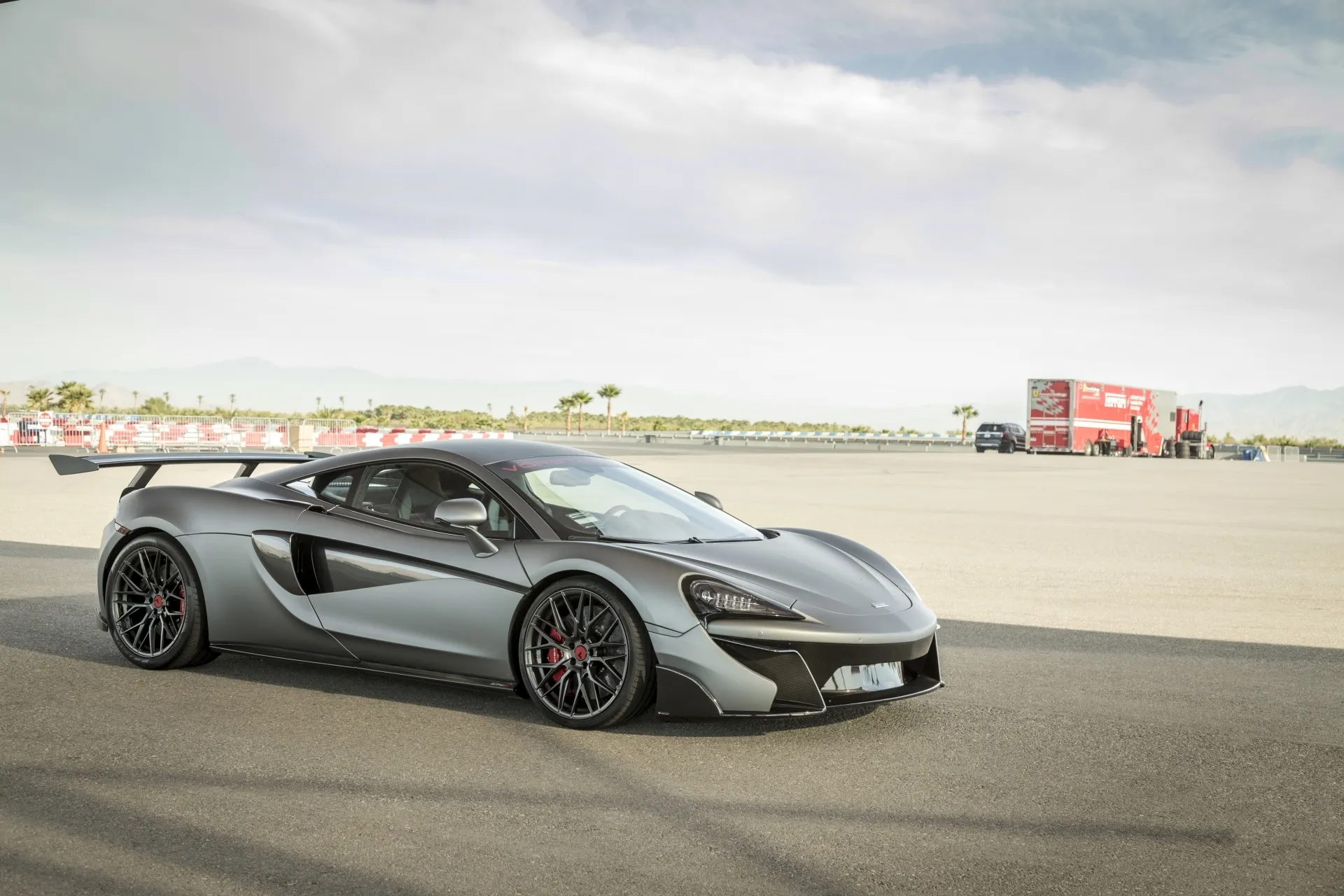 Vorsteiner Nero body kit for McLaren 570S new style