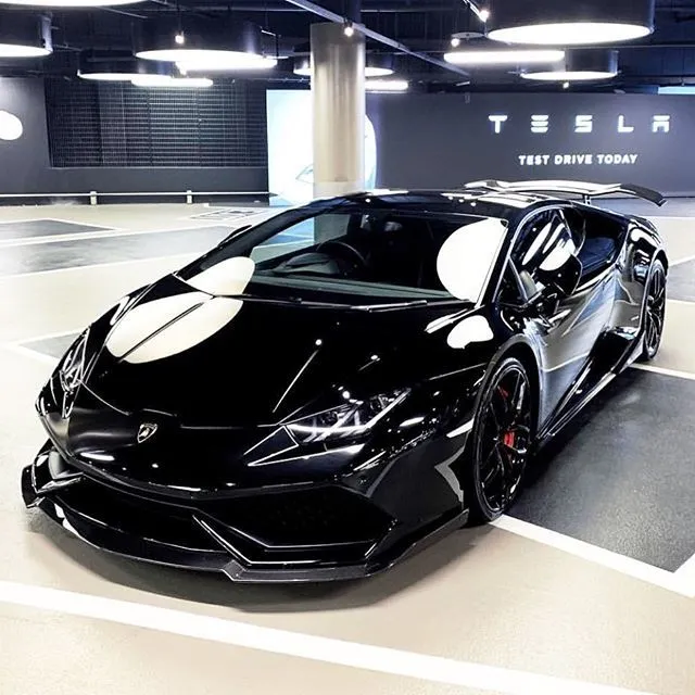NERO Design body kit for Lamborghini HURACAN new model
