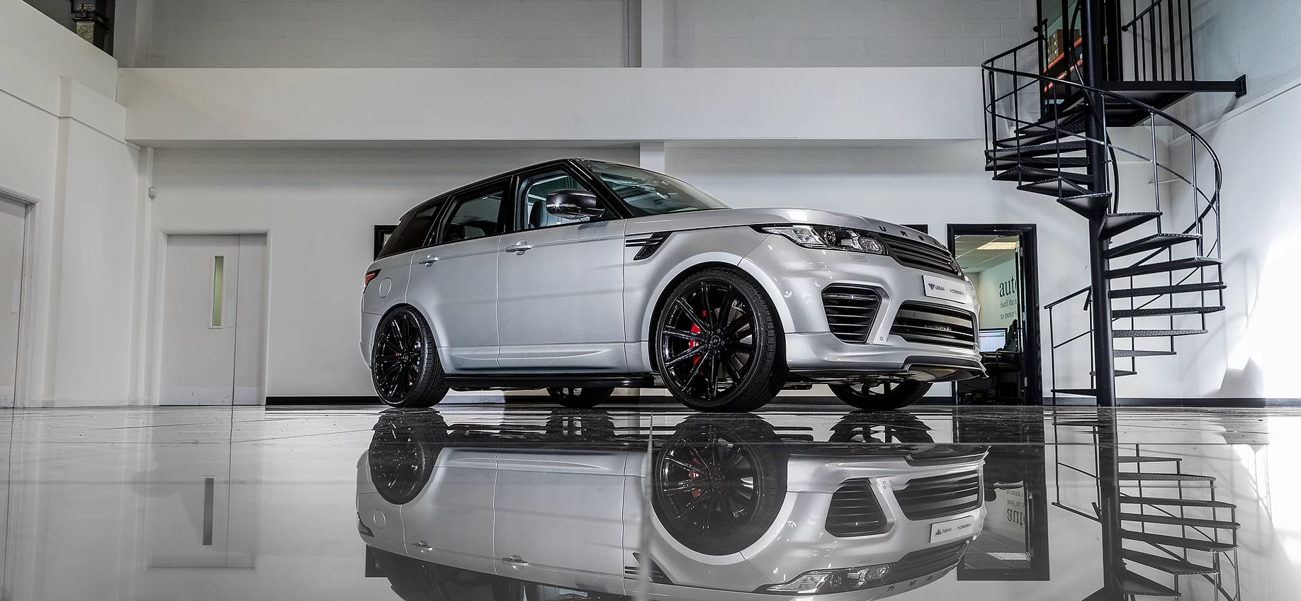 Urban  body kit for Range Rover Sport & SVR carbon fiber