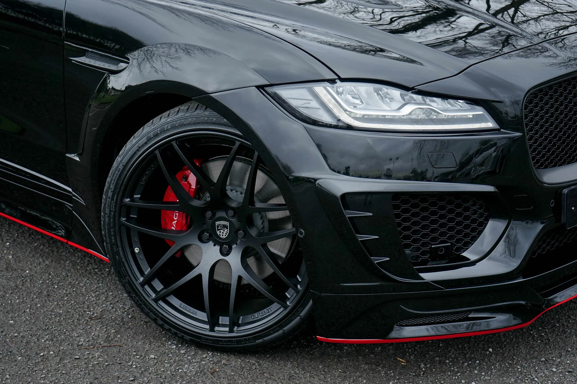 Check our price and buy Lumma CLR F body kit for Jaguar F-Pace SVR
