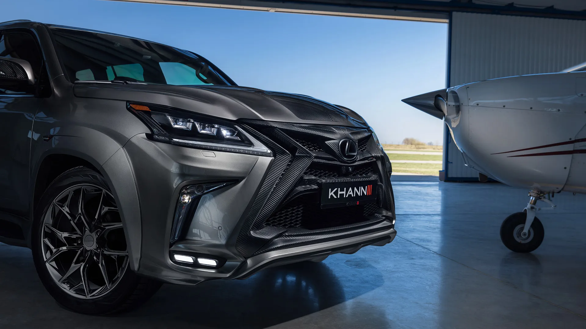 LEXUS LX HRS SPORT CARBON RADIATOR GRILLE 2020