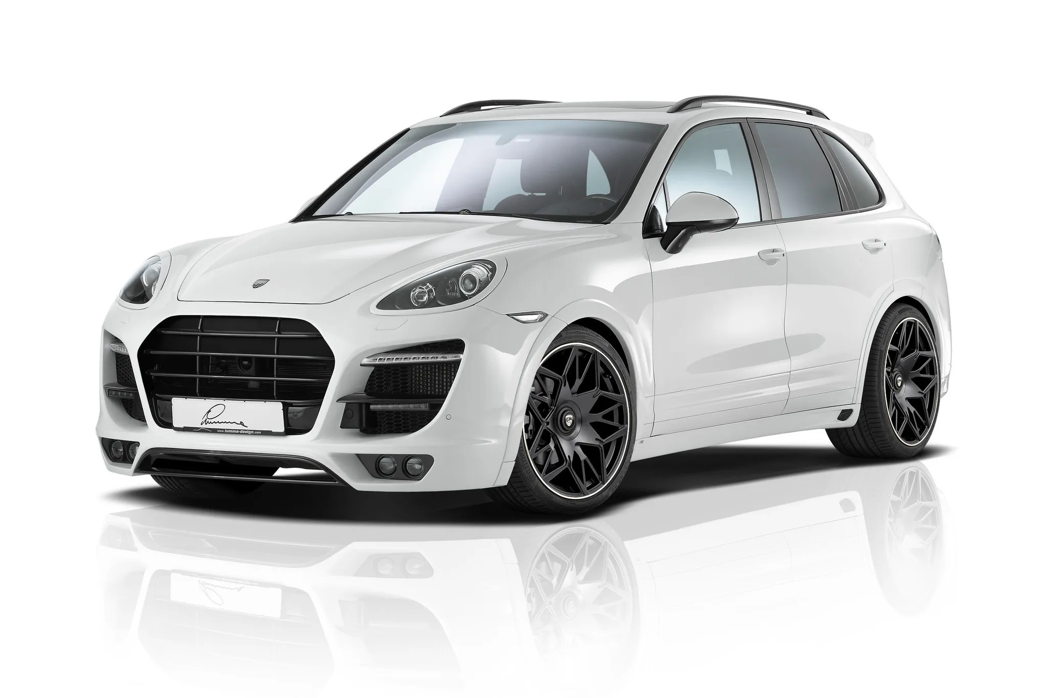 LUMMA CLR 558 GT-S BODY KIT FOR PORSCHE CAYENNE 958 DIESEL