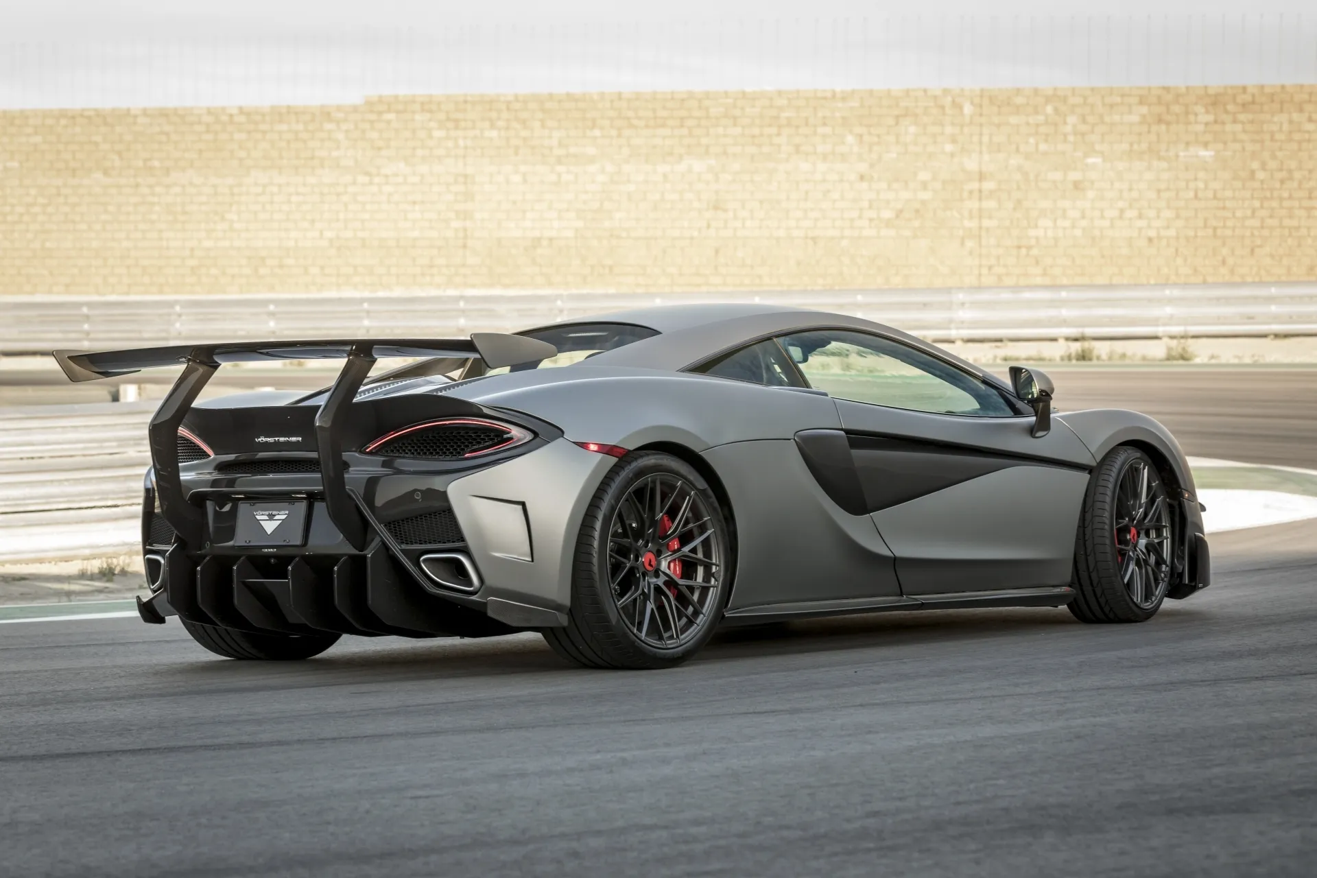 Vorsteiner Nero body kit for McLaren 570S new model