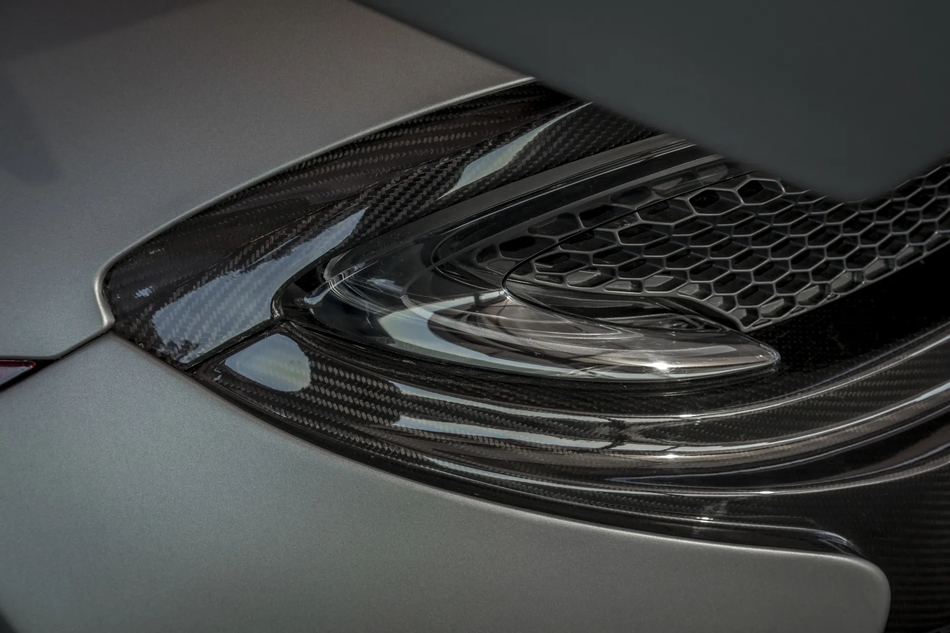 Vorsteiner Nero body kit for McLaren 570S new model
