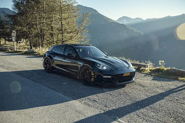 TECHART Grand GT body kit for Porsche Panamera carbon fiber