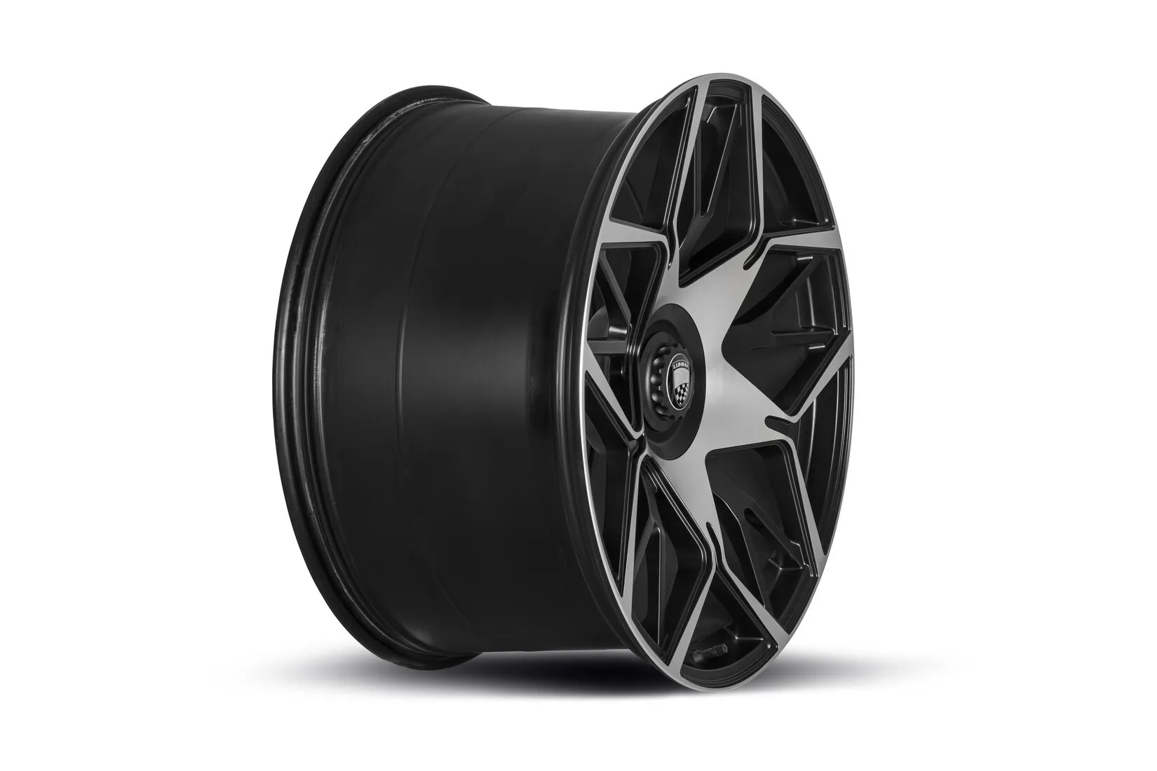 LUMMA CLR LN 1 BLACK/FRONT POLISHED 2021 Forged Wheels