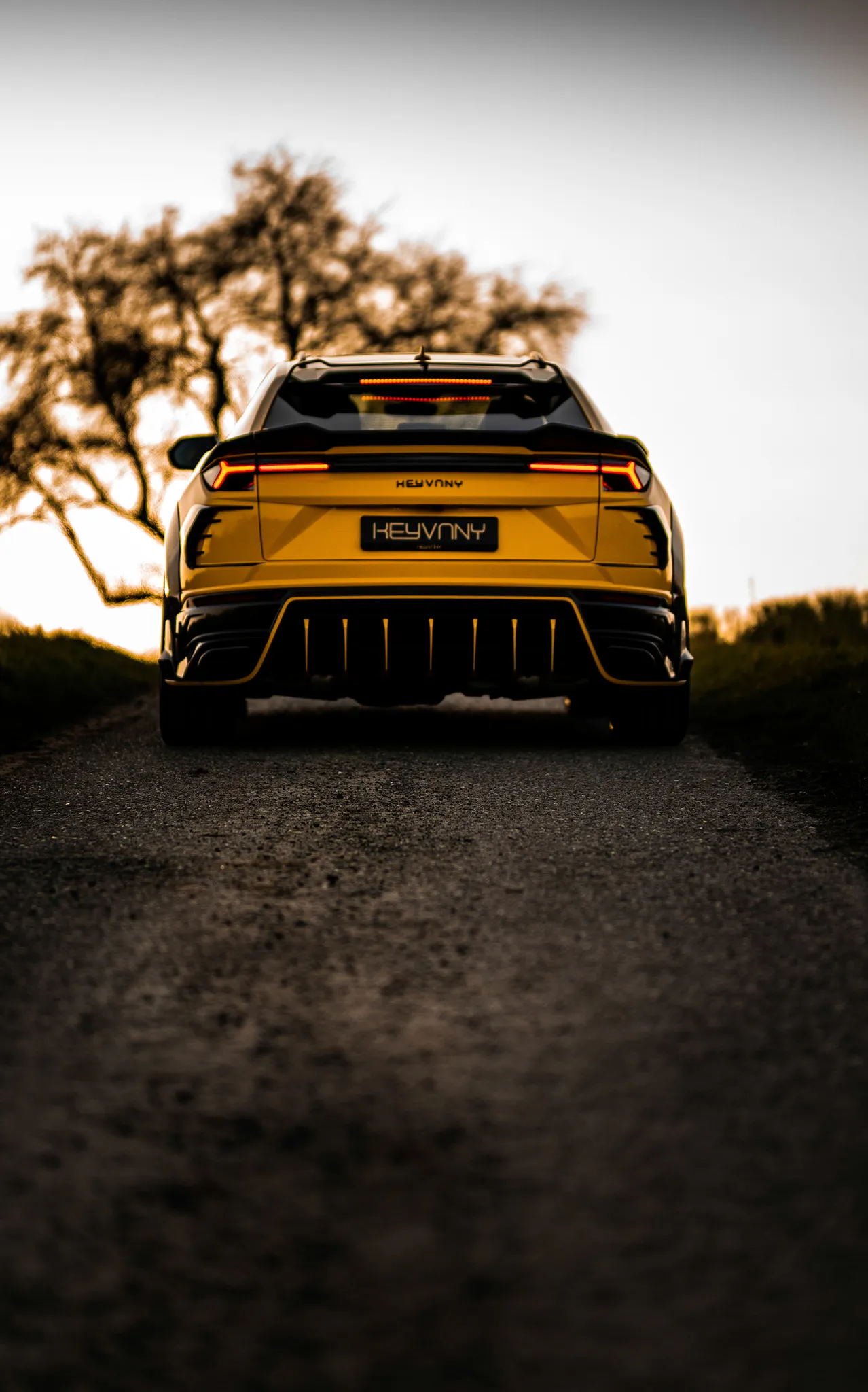 Check price and buy Keyvany Carbon Fiber Body kit set for Lamborghini Urus