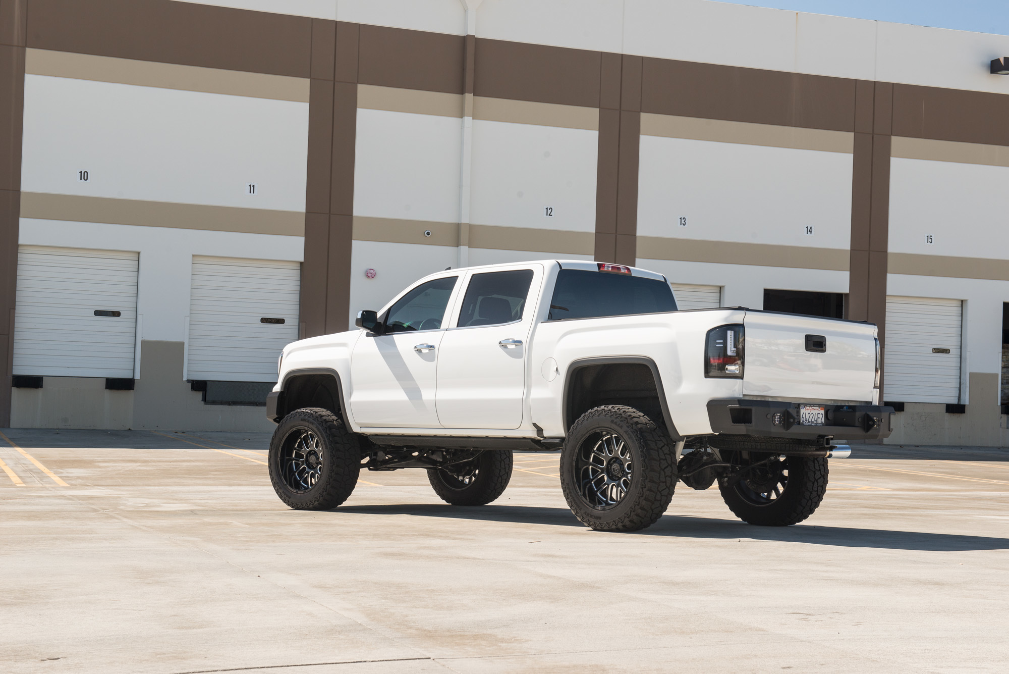 Black Rhino Pismo light alloy wheels