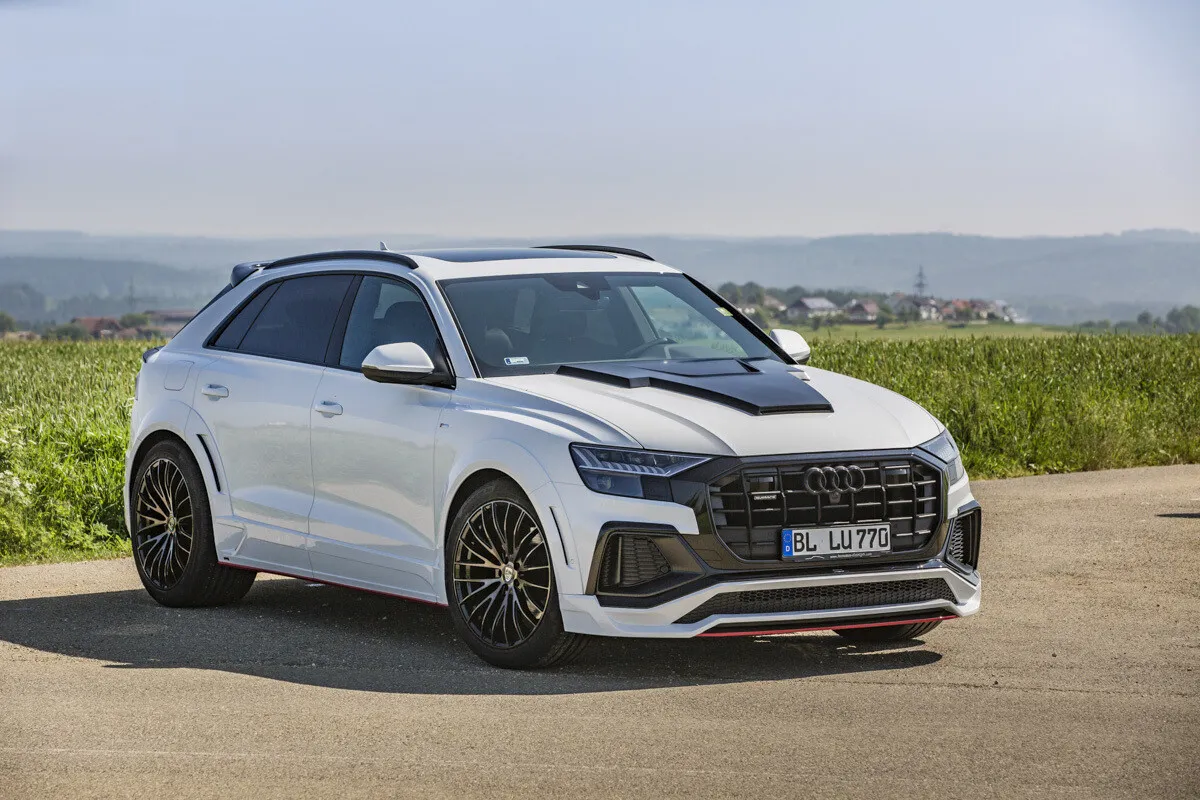 Check our price and buy Lumma CLR 8S body kit for Audi Q8