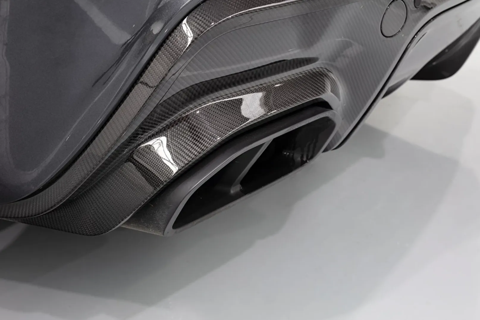 Urban body kit for Bentley Bentayga new model